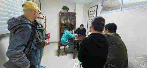 铁血荣光，共铸八一魂访中医传奇人物薛应中