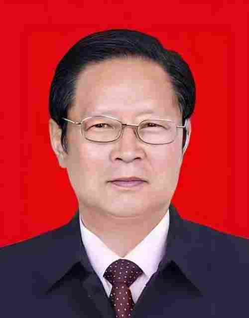 党旗下的风采 国宝级中医——张培轩