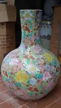 笔精墨妙展瓷韵  匠心独具守艺人 ——访中国陶瓷艺术家(景德镇瓷)查顺弟