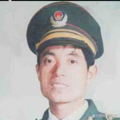 德善力行三十载，薪火相传育新人 ——记老模范赵亚华先生的爱国情怀与教育实践