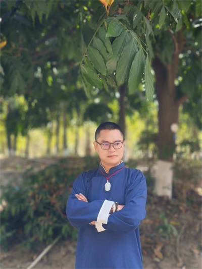 《孤独，强者的勋章》