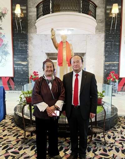 《“再生人”转世之谜数理化基础宏微分析》