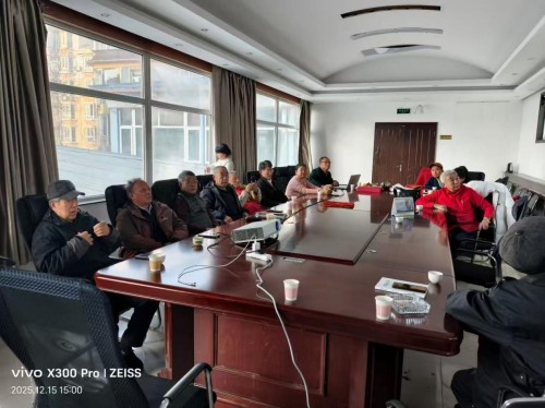 【诺贝尔奖孵化中心会客厅】 【诺贝尔化学/物理学/生理学或医学奖孵化课题：彭宏钟《鋐基干细胞逆生青春期微量功能元素同位素回归青年态机制数理化基础宏微分析》】