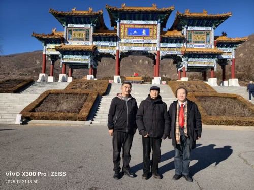 【诺贝尔奖孵 化中心会客厅】