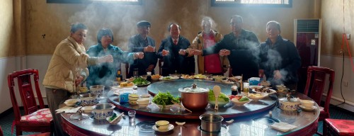 【诺贝尔奖孵化中心会客厅】 【诺贝尔物理学孵化课题：彭宏钟《陆朝阳：九章四号量子计算机》数理化基础宏微分析】