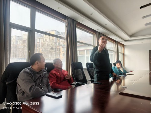 【诺贝尔奖孵化中心会客厅】 【诺贝尔物理学孵化课题：彭宏钟《陆朝阳：九章四号量子计算机》数理化基础宏微分析】