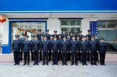 践行 “枫桥经验”，香巴拉派出所守护乡城幸福底色