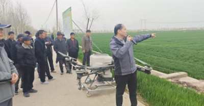 给麦田“做CT”，无人机“智慧施肥”技术首次在徐州睢宁县运用